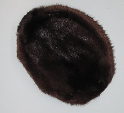Picture of this lot Tanned Round Beaver Hides, Furs, Pelts, Skins