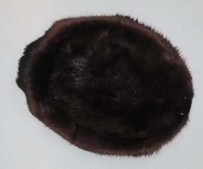 Picture of this lot Tanned Round Beaver Hides, Furs, Pelts, Skins