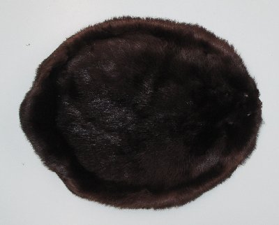 Picture of this lot Tanned Round Beaver Hides, Furs, Pelts, Skins