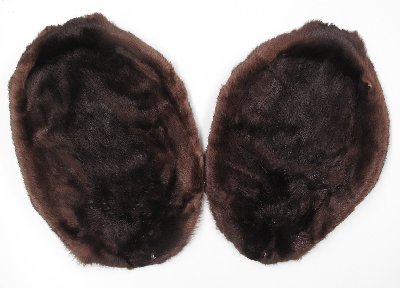 Picture of this lot Tanned Round Beaver Hides, Furs, Pelts, Skins