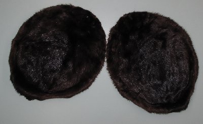 Picture of this lot Tanned Round Beaver Hides, Furs, Pelts, Skins
