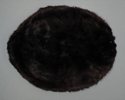 Picture of this lot Tanned Round Beaver Hides, Furs, Pelts, Skins