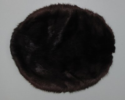 Picture of this lot Tanned Round Beaver Hides, Furs, Pelts, Skins