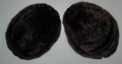 Picture of this lot Tanned Round Beaver Hides, Furs, Pelts, Skins