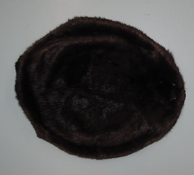 Picture of this lot Tanned Round Beaver Hides, Furs, Pelts, Skins