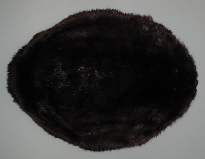 Picture of this lot Tanned Round Beaver Hides, Furs, Pelts, Skins