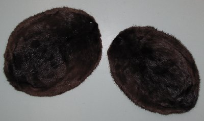 Picture of this lot Tanned Round Beaver Hides, Furs, Pelts, Skins