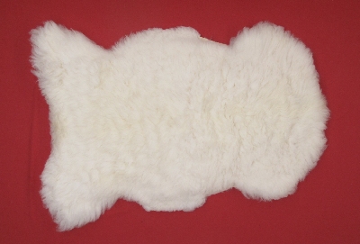 Picture of this lot Tanned Domestic Sheep Hides, Furs, Pelts, Skins