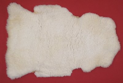 Picture of this lot Tanned Domestic Sheep Hides, Furs, Pelts, Skins